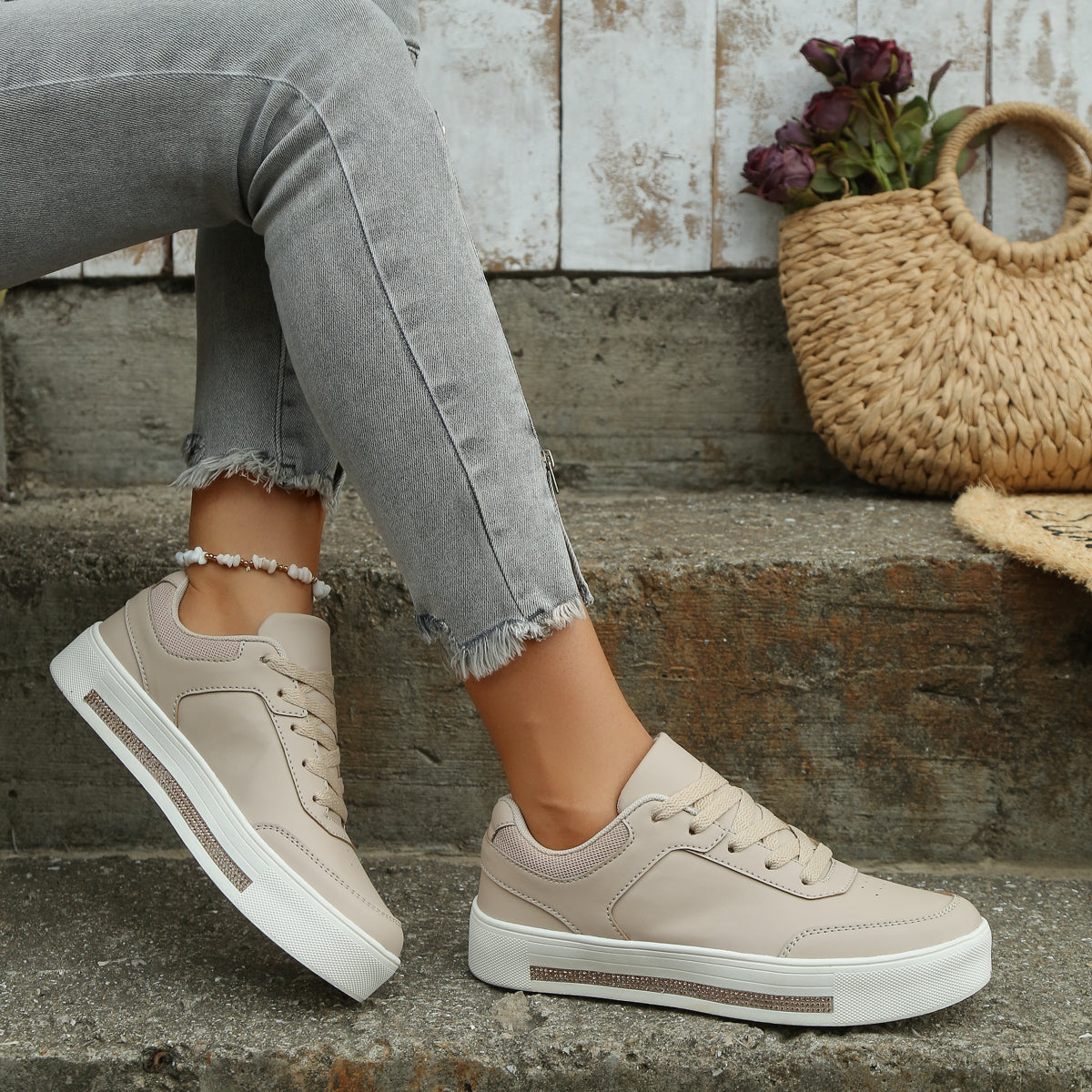 2025 New Fashion Women's Anti-Slip Casual Shoes Outdoor Hiking Soft Comfortable Durable Flat Shoes