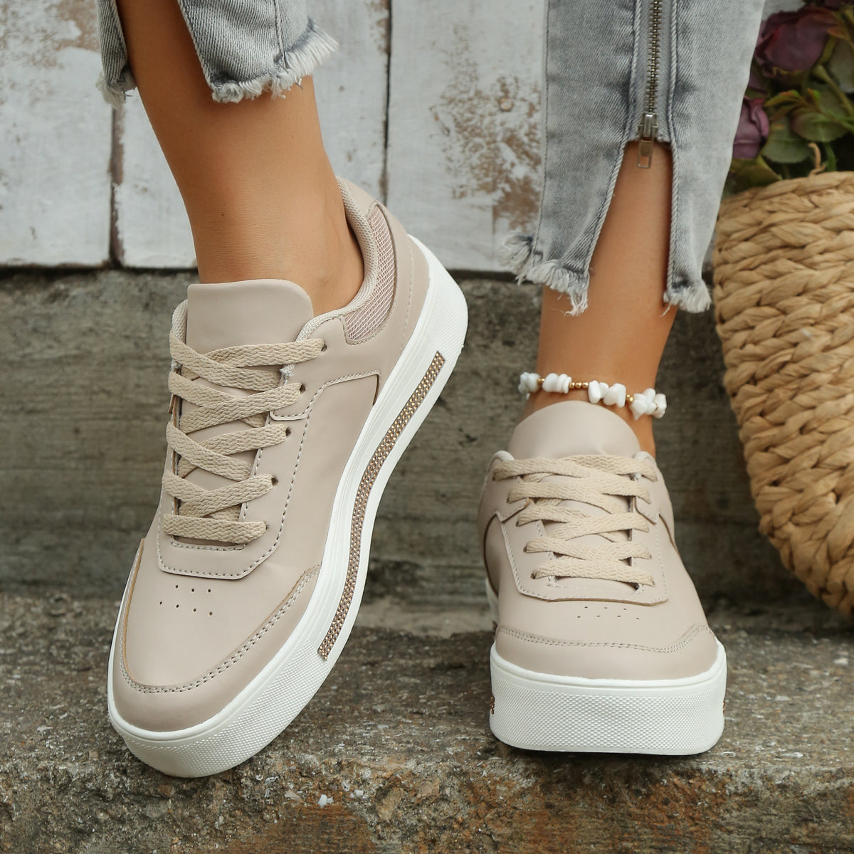 2025 New Fashion Women's Anti-Slip Casual Shoes Outdoor Hiking Soft Comfortable Durable Flat Shoes