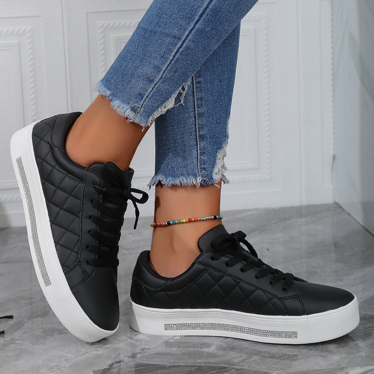 2025 New Grid Style Fashion Trend Multi-functional Comfort Anti-slip Women's Platform Shoes, suitable for outdoor activities and women's casual shoes