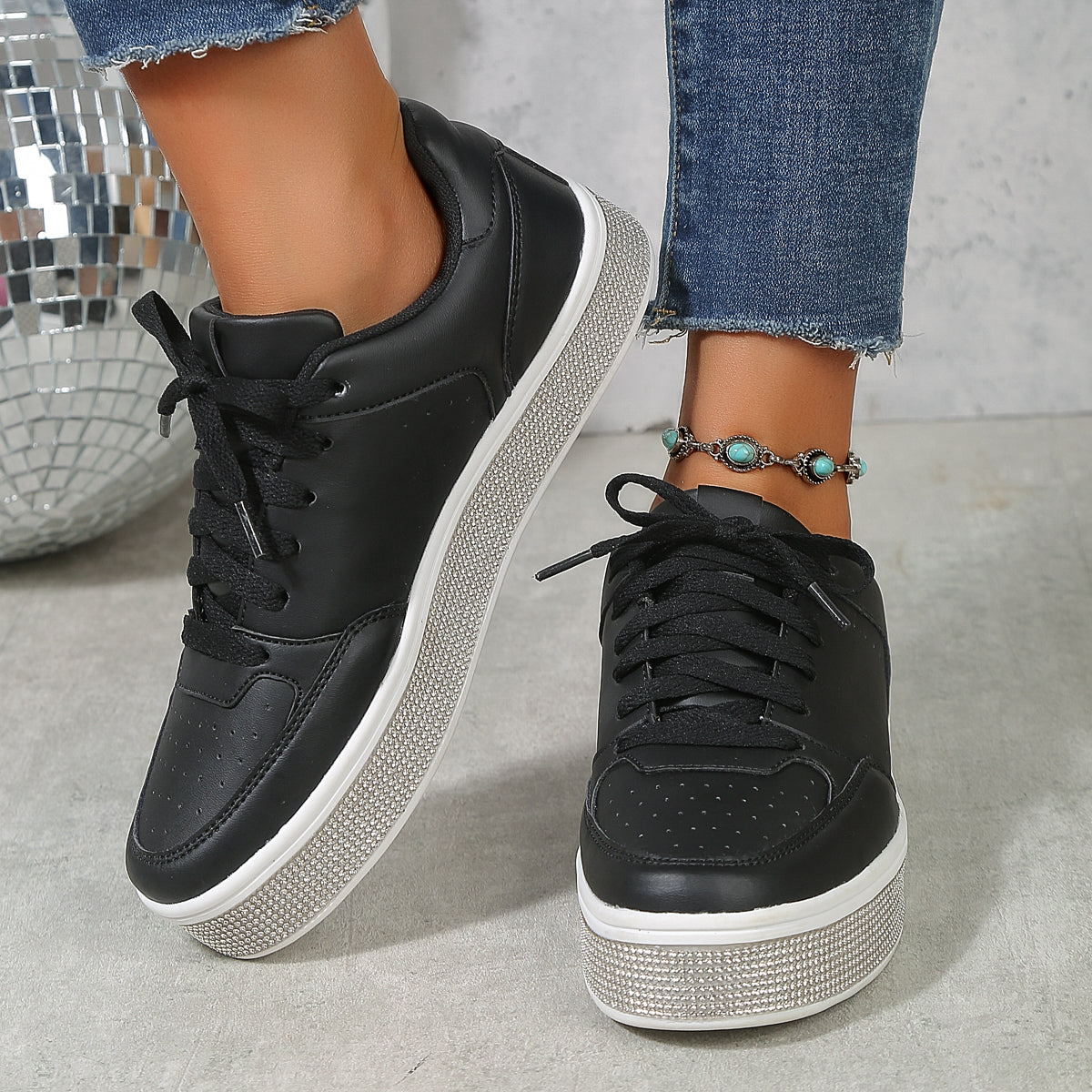 2025 New Grid Style Fashion Trend Multi-functional Comfort Anti-slip Women's Platform Shoes, suitable for outdoor activities and women's casual shoes