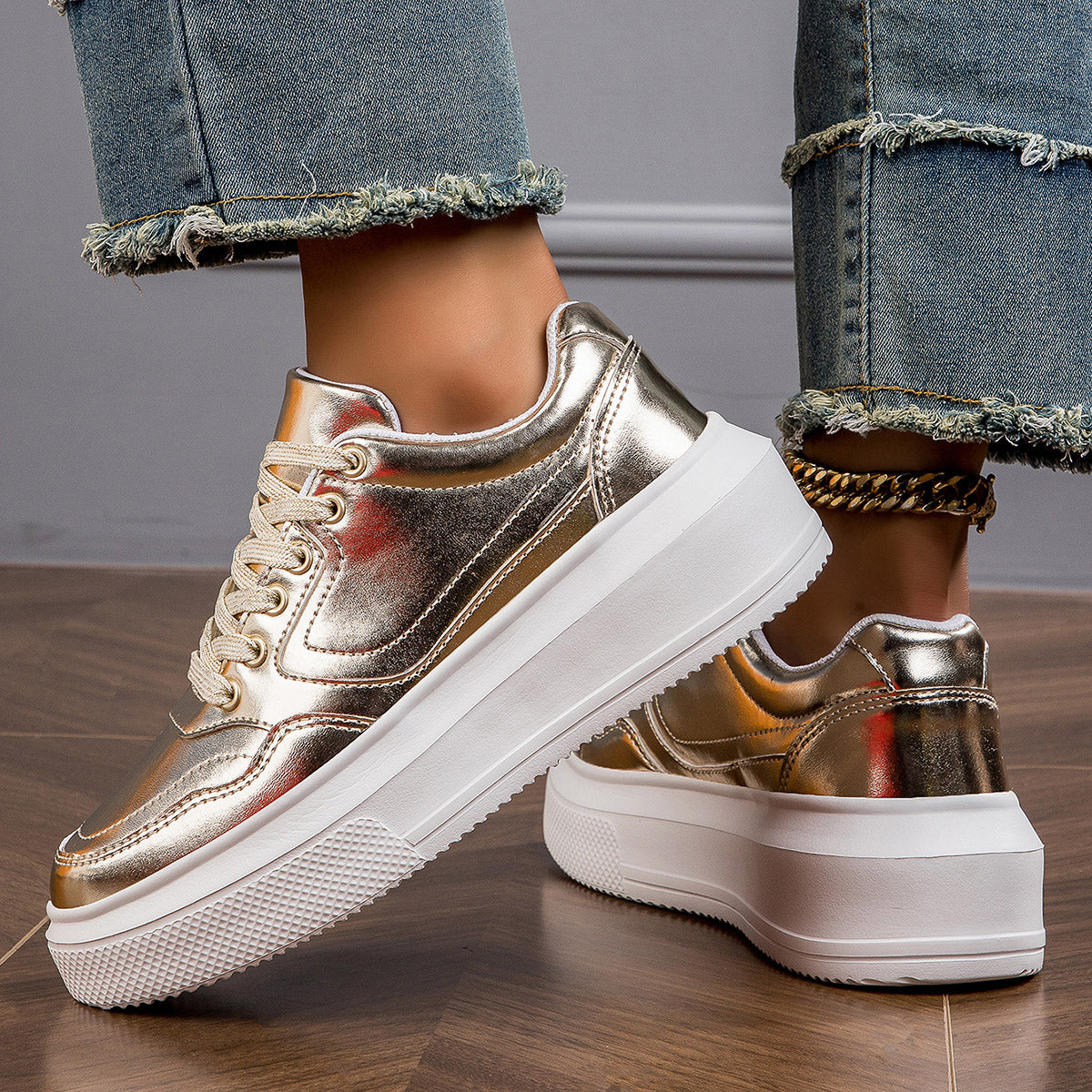 2025 New Grid Style Fashion Trend Multi-functional Comfort Anti-slip Women's Platform Shoes, suitable for outdoor activities and women's casual shoes